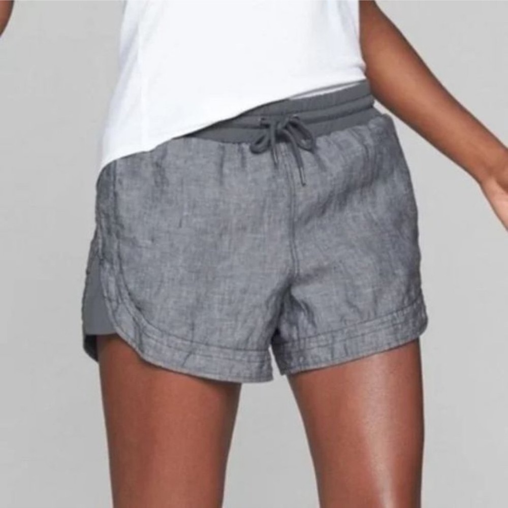 Athleta Women's Navy Shorts - Picture 9 of 12